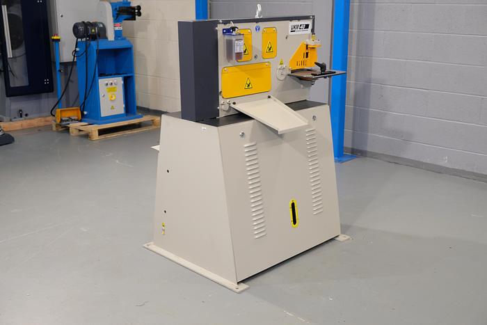 UZMA UKM 40 ton 4 station