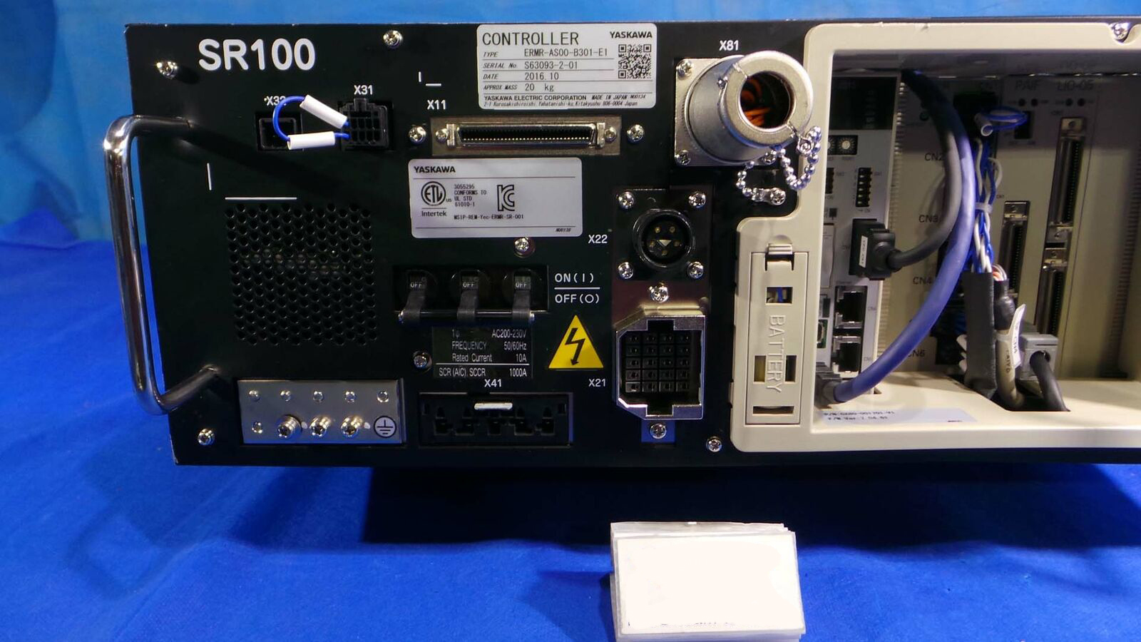 Used Yaskawa ERMR-AS00-B301-E1 Robot, Controller Robot, ERMR-AS00-B301-E1 / RS100 / Yaskawa