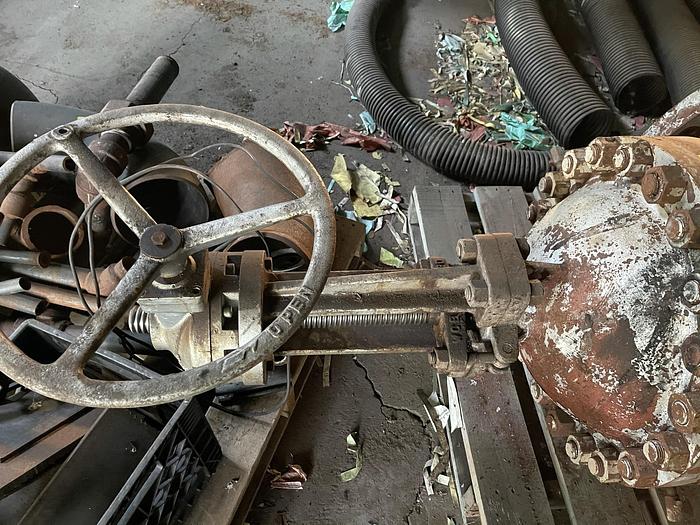 Used 14" VALVE 300 PSI