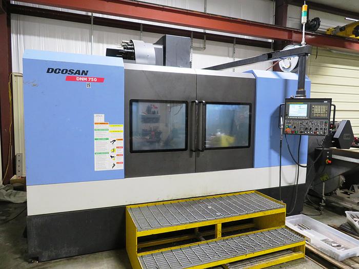 Used 2013 Doosan DNM 750 CNC Vertical Machining Center