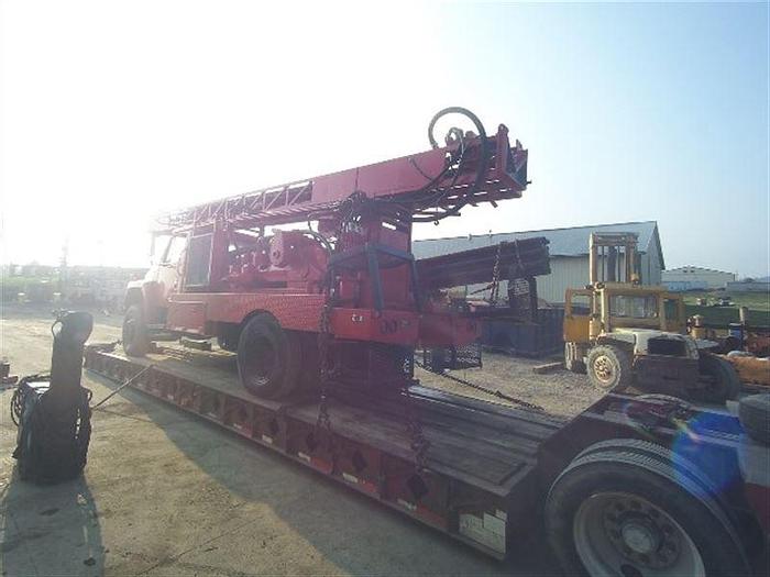 Used 1989 Speedstar 275 DSI Quik-Drill Rig