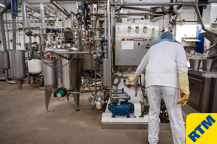 Used (2) Deposited Hard Candy Lines