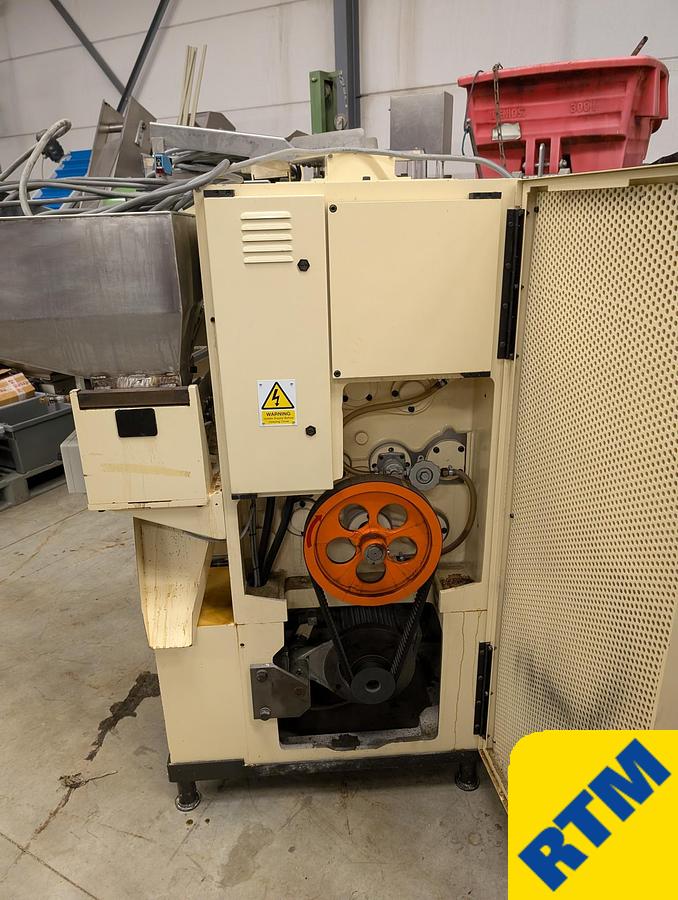 Used Hard Candy Wrapping Machine