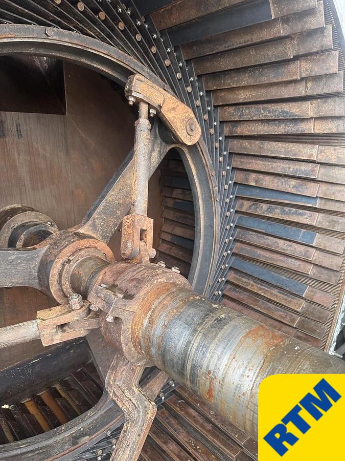 Used Universal Refiner Conche