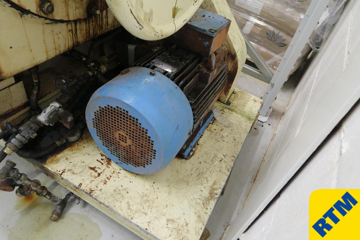 Used Universal Refiner Conche