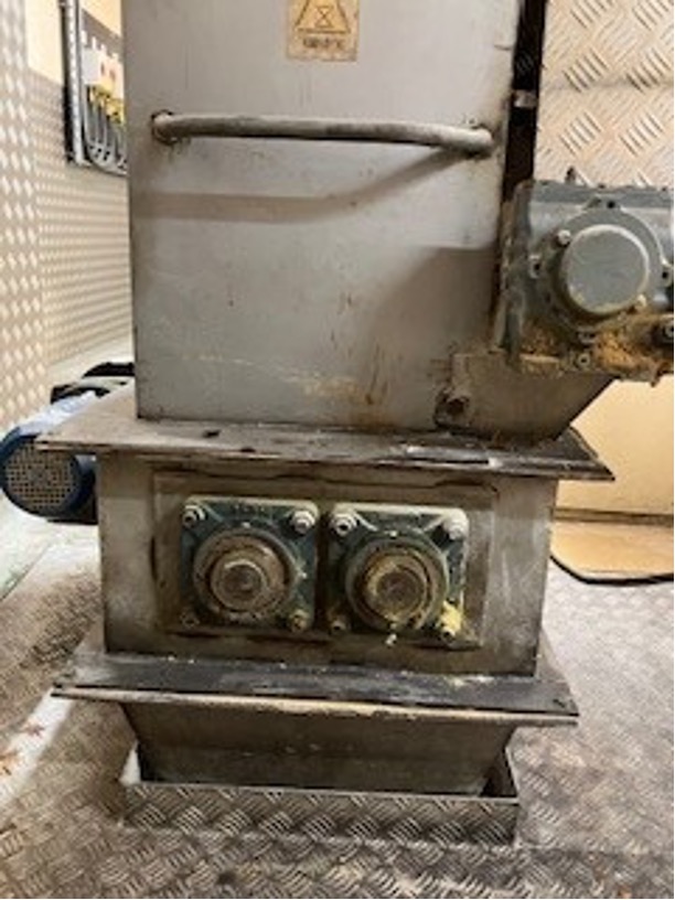 Used RUSK & CRUMB (Breadcrumb-Type Filler) PRODUCTION AND PACKAGING LINE