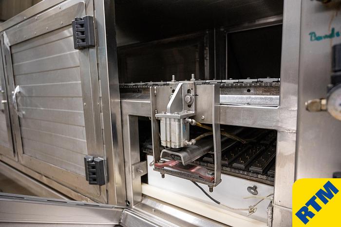 Used (2) Deposited Hard Candy Lines