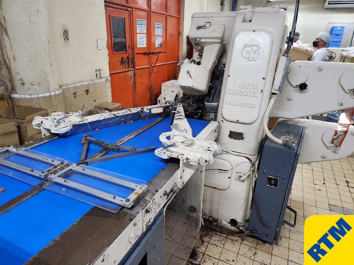 Used (5) Double Twist Wrappers