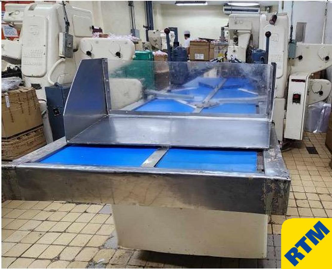 Used (5) Double Twist Wrappers