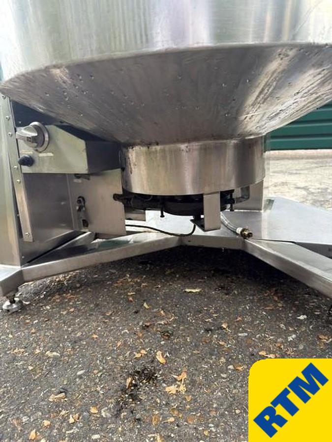 Used Cooking Pan / Mixer