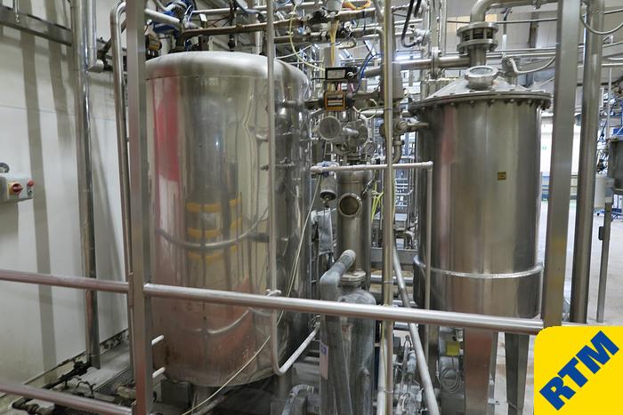 Used Lot 3 MOGUL PLANT Kitchen 2