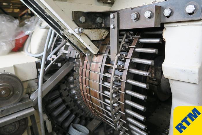 Used Ball Lollipop Forming Machine