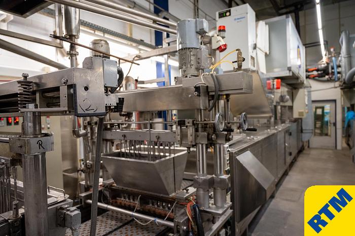 Used (2) Deposited Hard Candy Lines