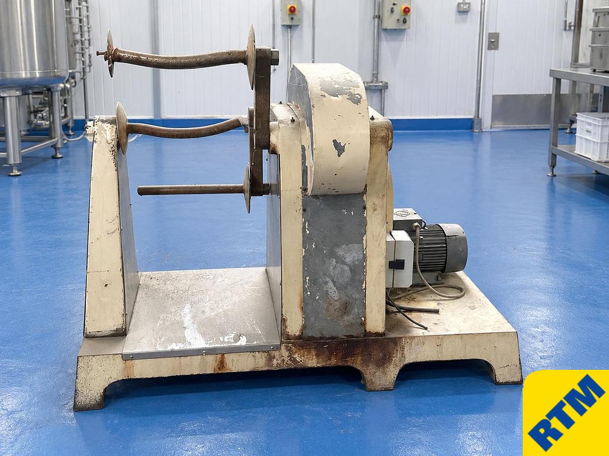 Used Candy Pulling Machine