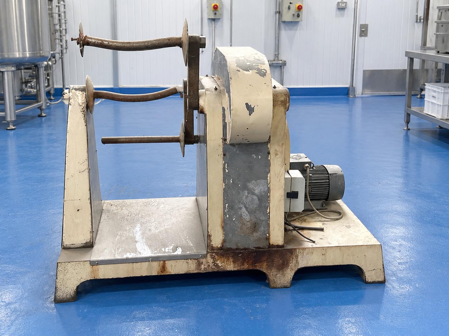 Used Candy Pulling Machine