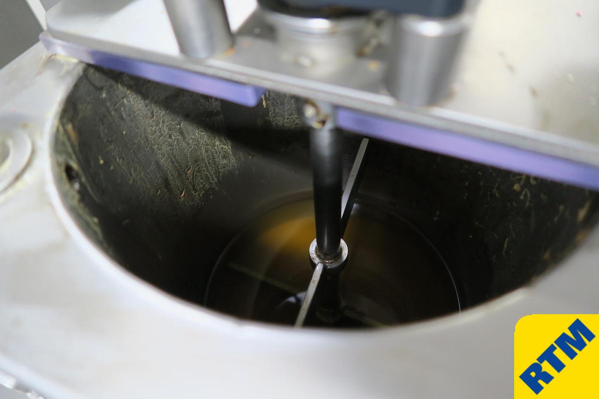 Used Chocolate Stringer-Decorator