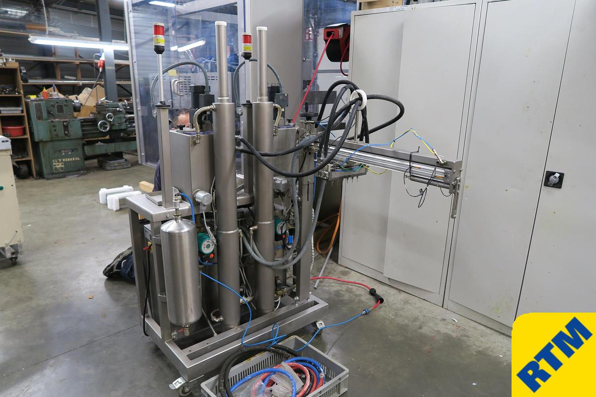 Used Chocolate Stringer-Decorator