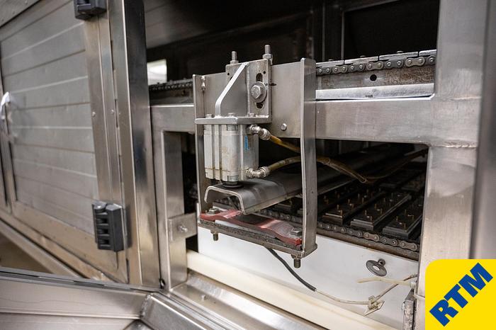 Used (2) Deposited Hard Candy Lines