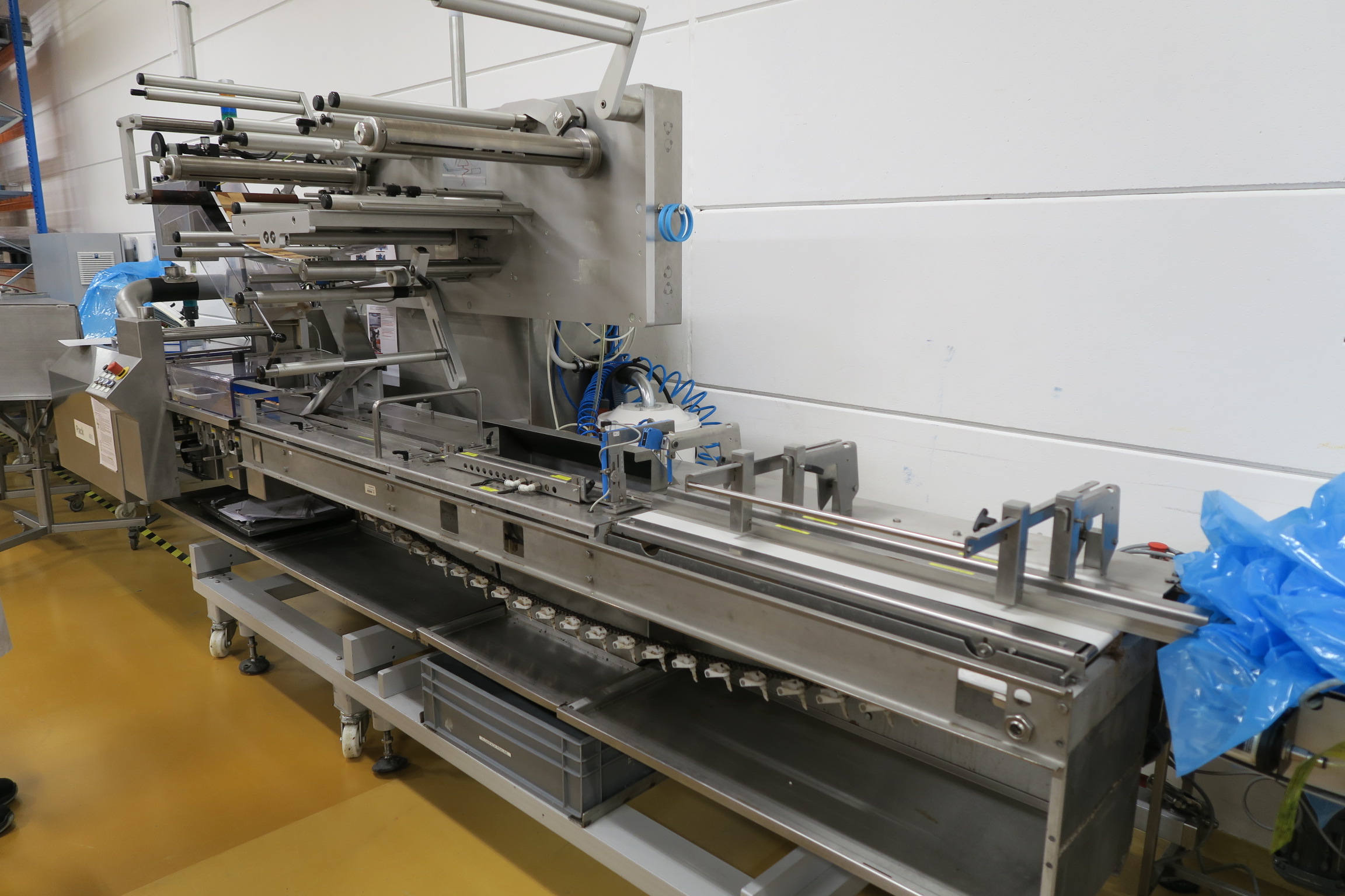 Used Flowpack Wrapper