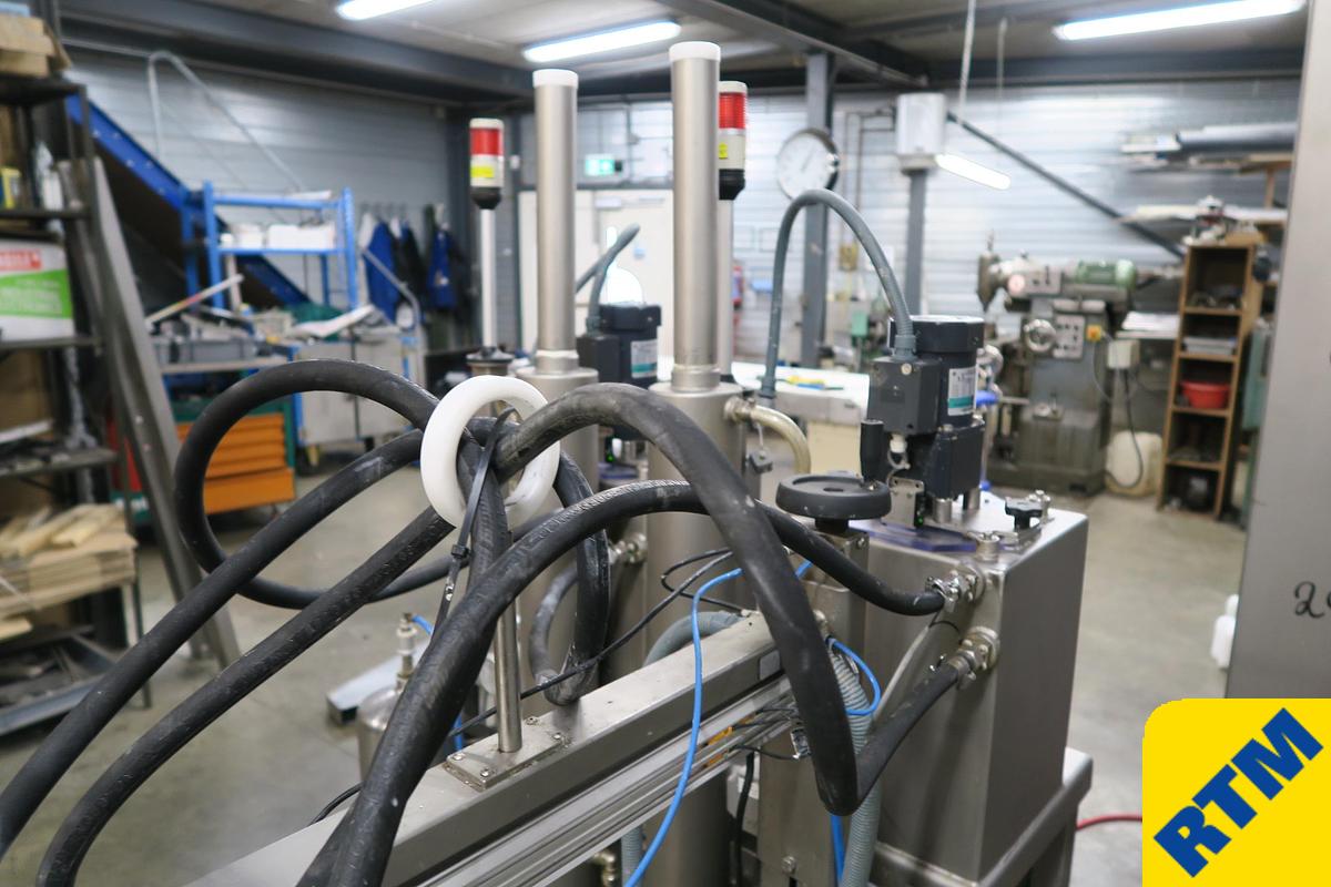 Used Chocolate Stringer-Decorator