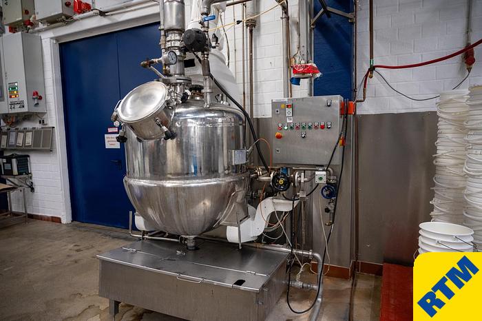 Used (2) Deposited Hard Candy Lines