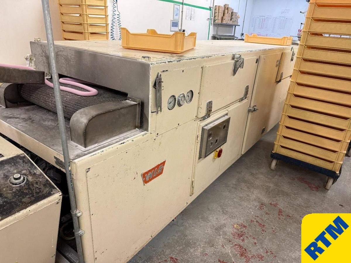 Used Extruder and Cooling Tunnel