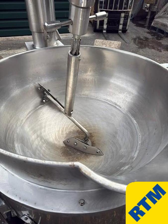 Used Cooking Pan / Mixer