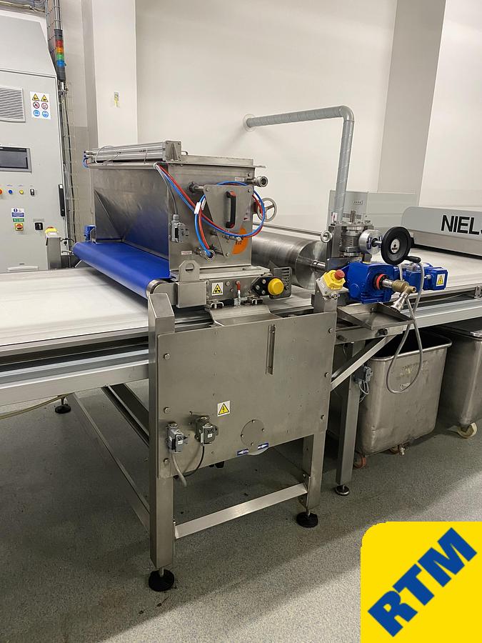 Used Topping Sprinking Device