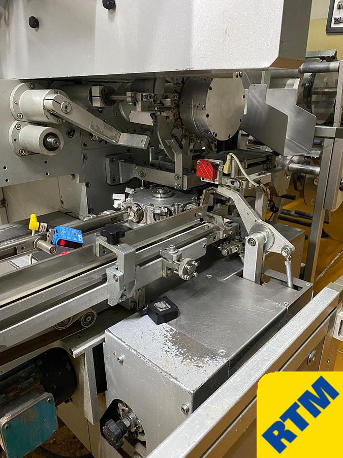 Used (4) Single Twist Wrappers for Chocolates