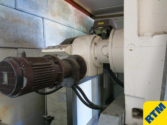 Used (2) Macintyre Universal Refiner Conches