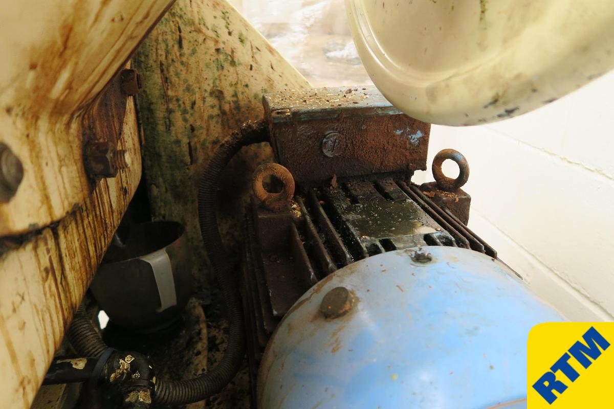 Used Universal Refiner Conche