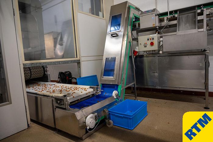 Used (2) Deposited Hard Candy Lines