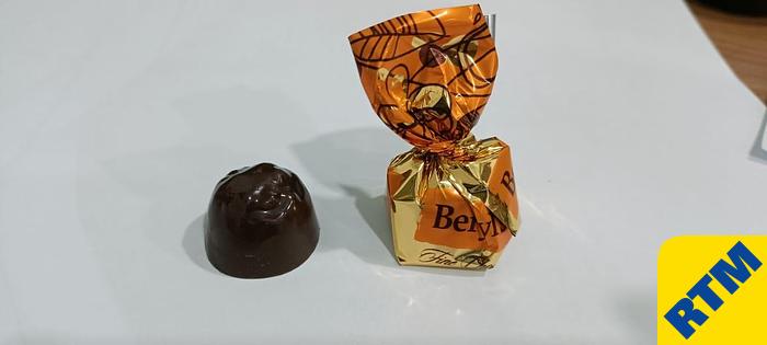 Used Chocolate Single Twist Wrapper