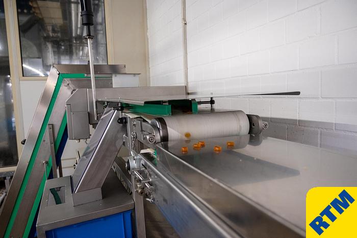 Used (2) Deposited Hard Candy Lines