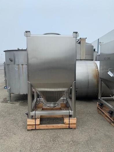 Used NGV 2,000 Liter (528Gallon)Stainless Steel Square Vertical Tote