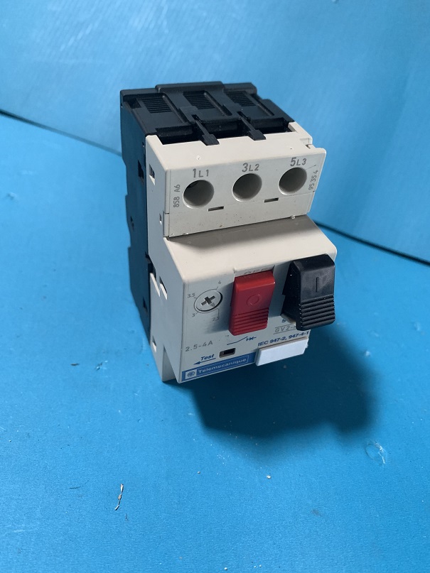 Used Telemecanique Motor Circuit Breaker GV2-M08