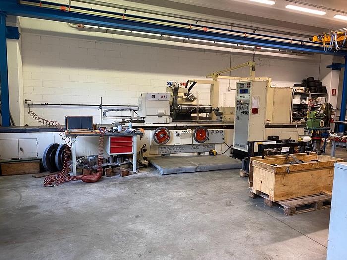 Used Gioria RUS 2000