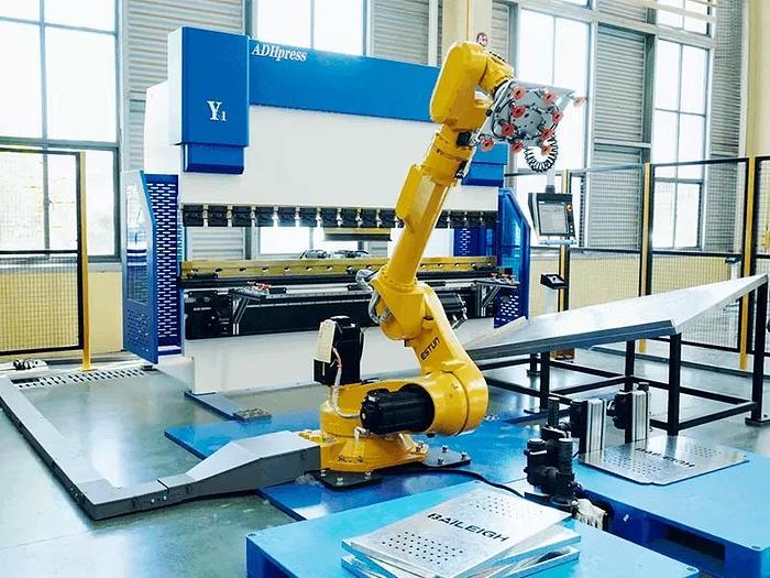 Press Brake Bending Cell