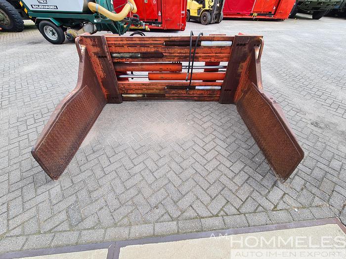 Used Bale clamp,  heavy duty