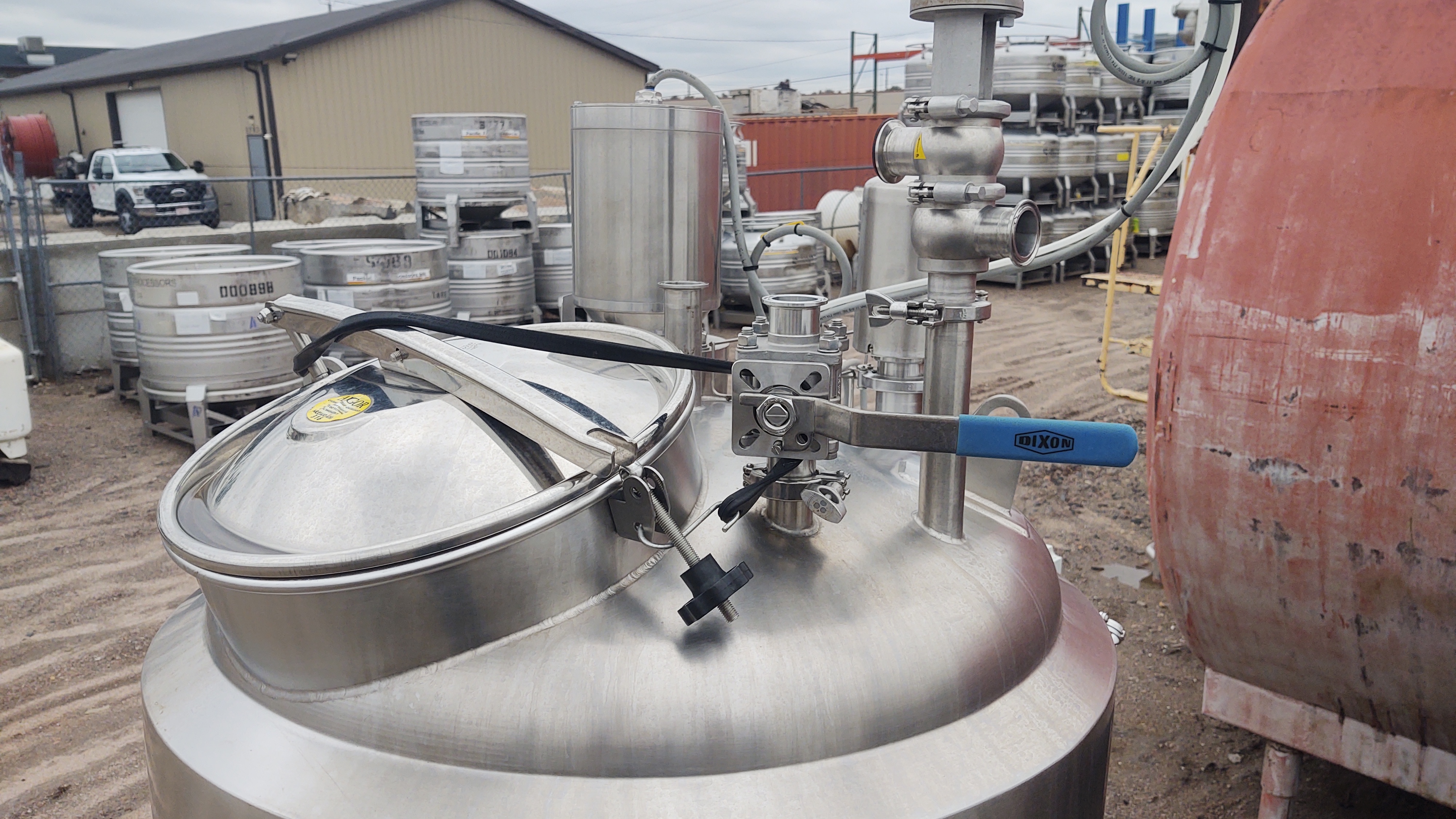 Refurbished 100 GAL JACKETED STORAGE TANK