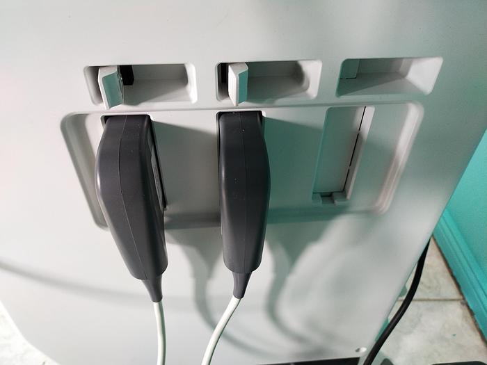 Gebraucht Alpinion ECUBE 5 Flachbildschirm-Ultraschallgerät