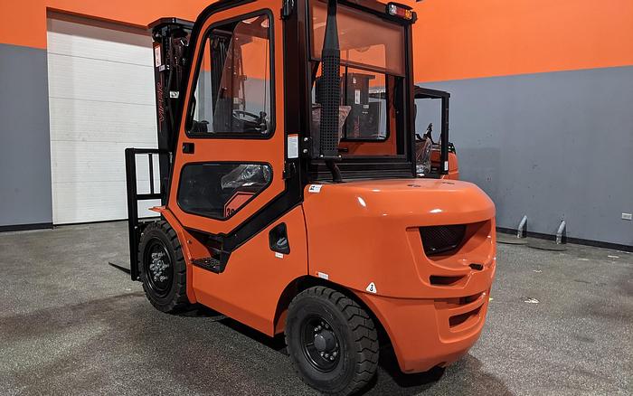 Holy Moly! 2021 Viper FD30 with Cab!