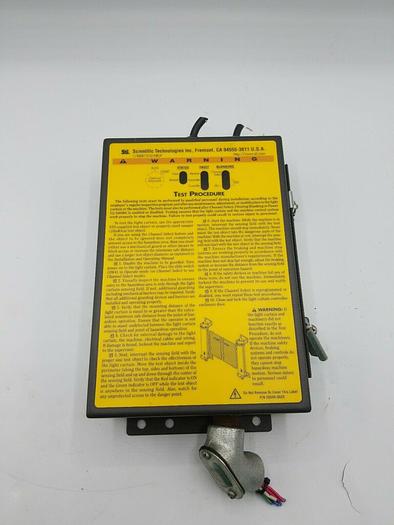 Used STI LIGHT CURTAIN CONTROLLER LR90200