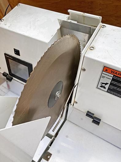 Used USED Oliver Varislicer Bakery Bread Slicer, Model 2005 — Adjustable Thickness