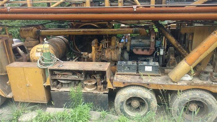Used 1980 Ingersoll-Rand T4W Drill Rig