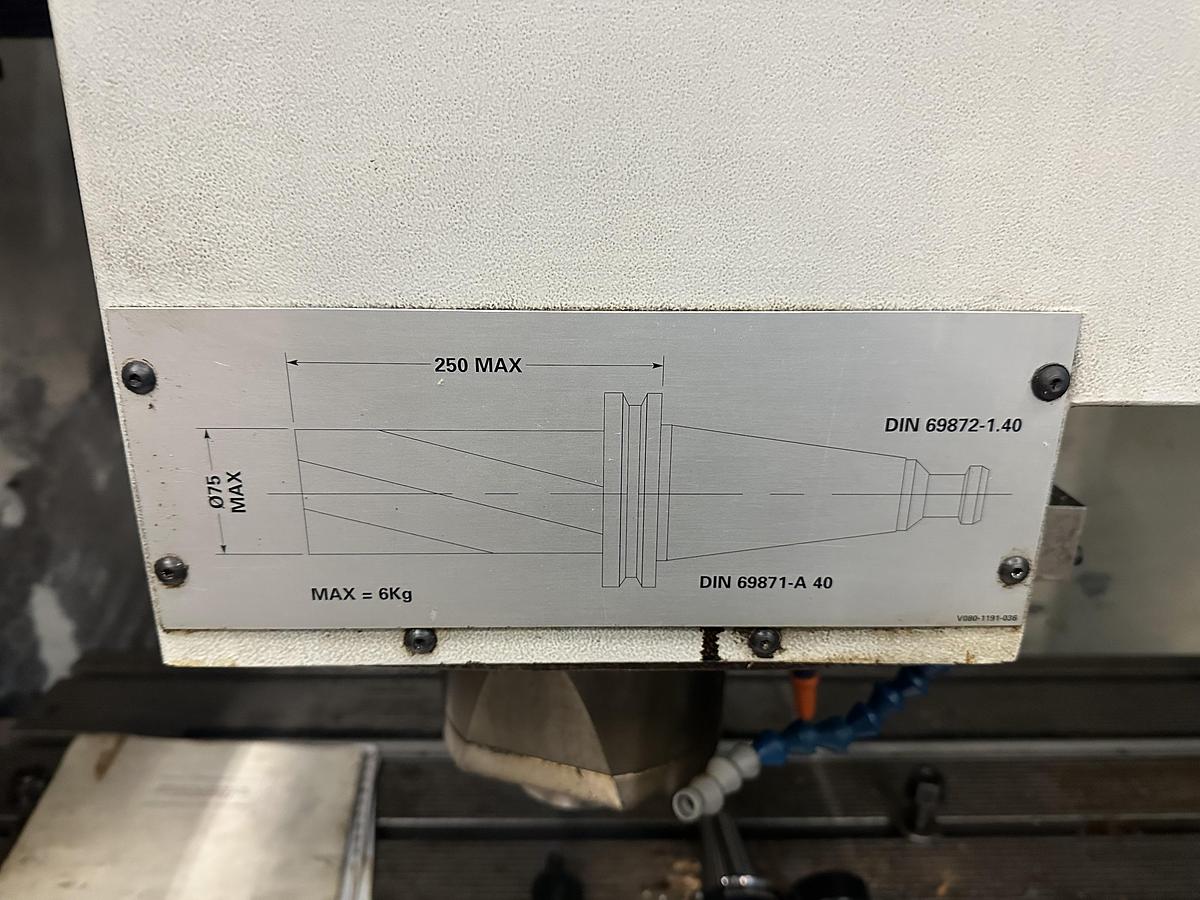 Used Bridgeport VMC 1000/22 Machining Centre (1999)
