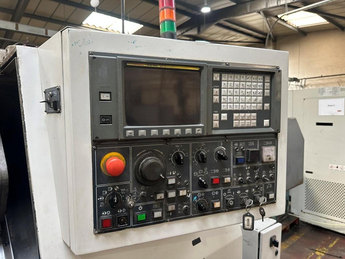 Used Daewoo Puma 10HC CNC Lathe