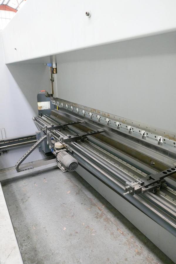 Used Safan 120-4300 TS-1 CNC Pressbrake