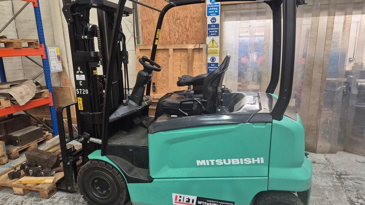 Used Mitsubishi FB25N Electric Forklift