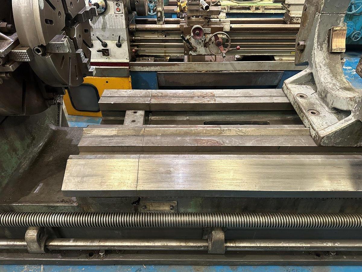 Used Broadbent 1041mm x 9,300mm Lathe